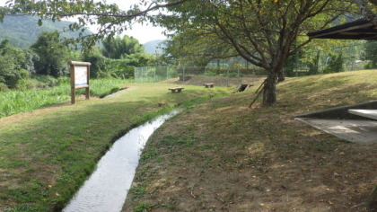 (写真)猪名川の水を引き込んだ公園