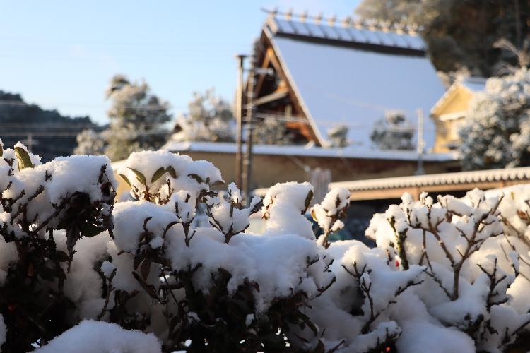 雪の静思館スマホ