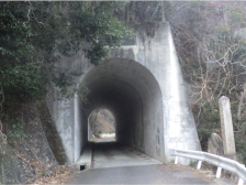 新龍化トンネル終点坑口