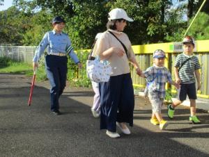 実地訓練をしている様子です。