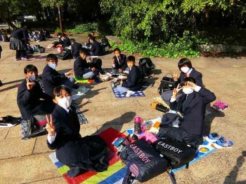 第2回中谷・六瀬中学校交流校外学習の様子