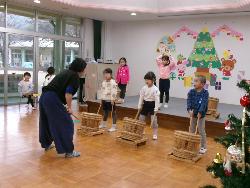 太鼓指導の様子