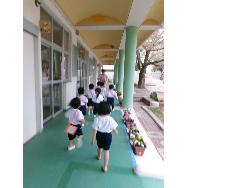 園内探検
