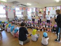 感想を伝えあう様子