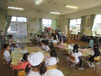 ５歳児給食交流