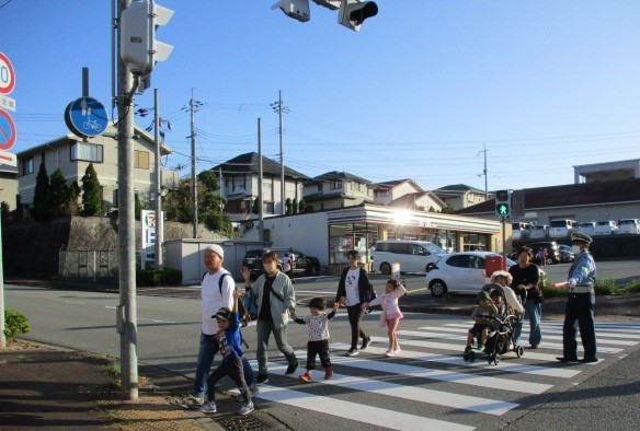 実地訓練をしている様子です。